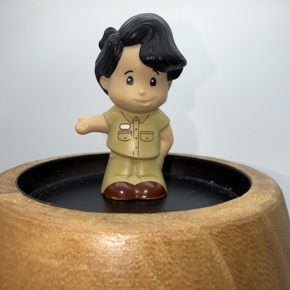Fisher-Price Other - Fisher Price Little People Brown Koby Zoo Keeper Safari Explorer Take Along Tan
